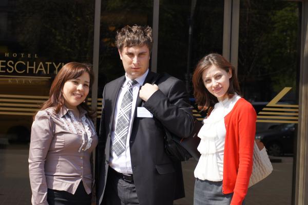 Holding flower, by Anthony Tran